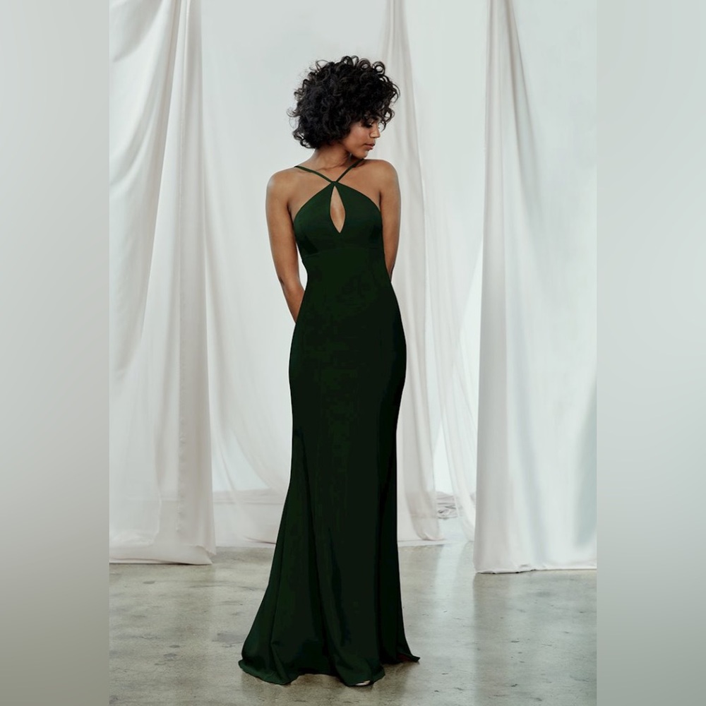Amsale Naya in Hunter Green